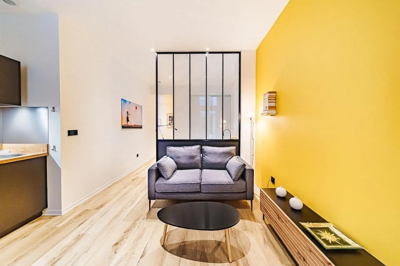 Apartment Le Petit Pradel Cosy 2 Pers Hotel De Ville Opera Lyon