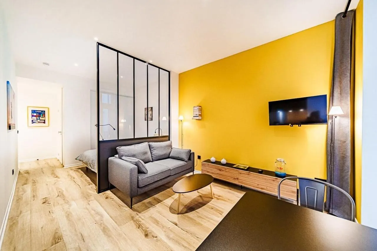 Le Petit Pradel Cosy 2 Pers Hotel De Ville Opera Lyon 0*,  France